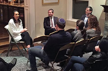 Gesher Leadership Graduates Discuss Building a Cohesive Israeli Society